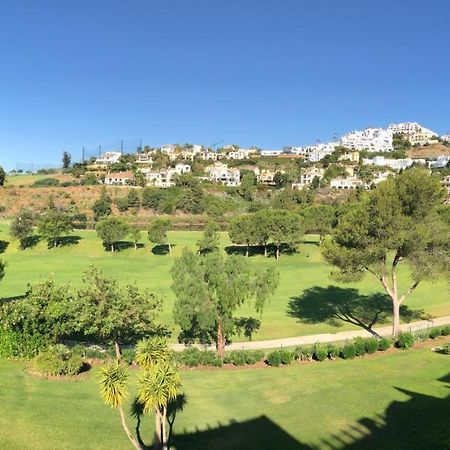 Penthouse Los Arqueros Golf Benahavís Dış mekan fotoğraf