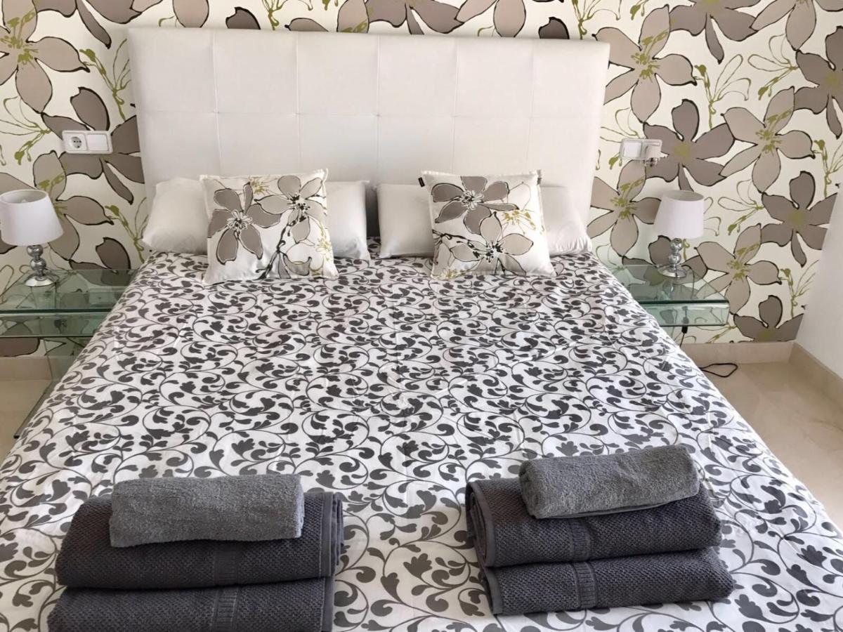 Penthouse Los Arqueros Golf Benahavís Dış mekan fotoğraf