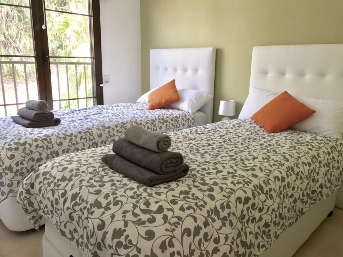Penthouse Los Arqueros Golf Benahavís Dış mekan fotoğraf