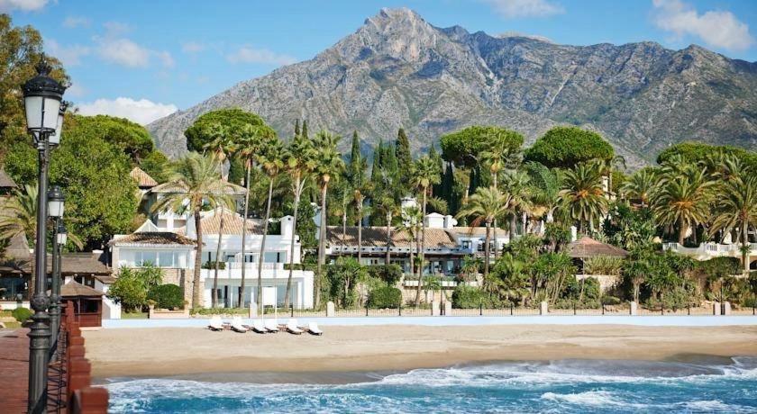 Penthouse Los Arqueros Golf Benahavís Dış mekan fotoğraf